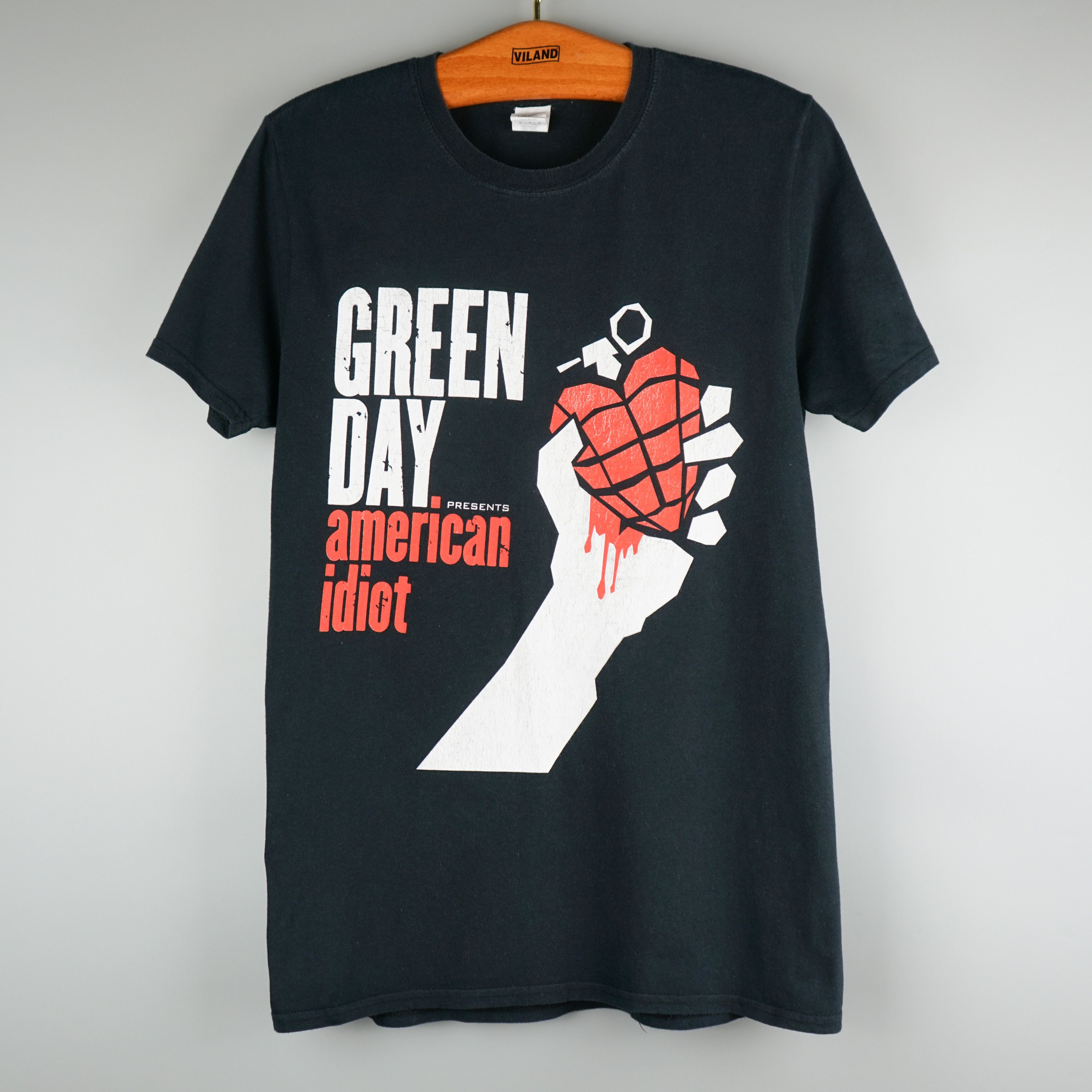 Vintage 2004 Green Day T Shirt American Idiot Album Hoodie, Sweatshirt | FlexRushtees.com
