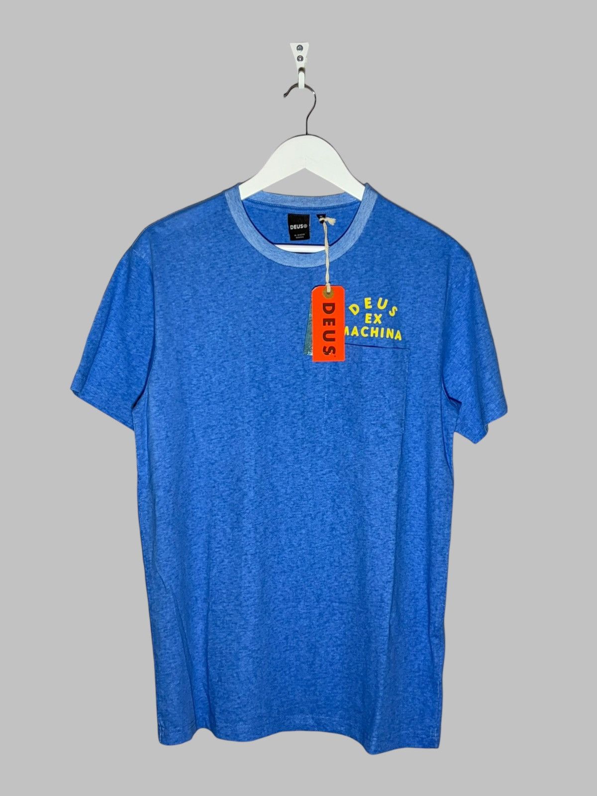 Ex Machina Deus Ex Machina Nwt Graphic Tee T Shirt Hoodie, Sweatshirt | FlexRushtees.com