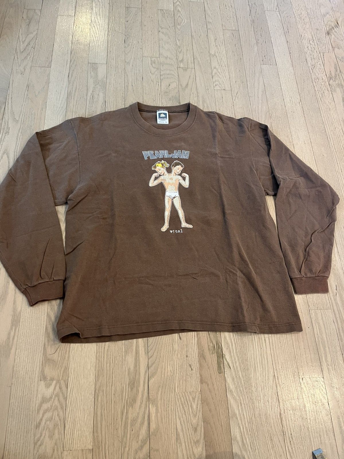 Rare Vintage 90s Grunge Band Pearl Jam Vital Circulation T-Shirts, Hoodie, Sweatshirt | FlexRushtees.com