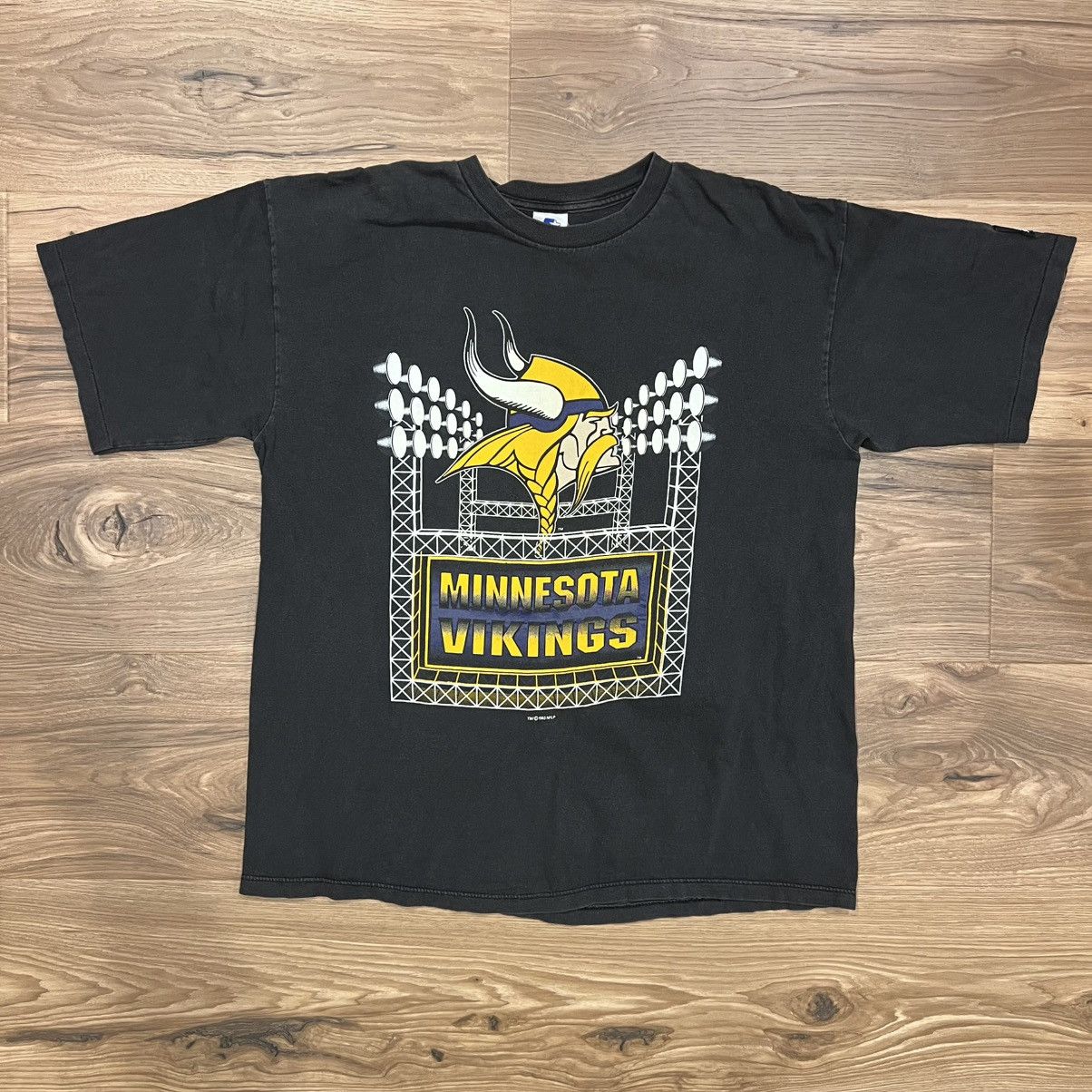 Vintage Starter Minnesota Vikings Black T Shirt Large