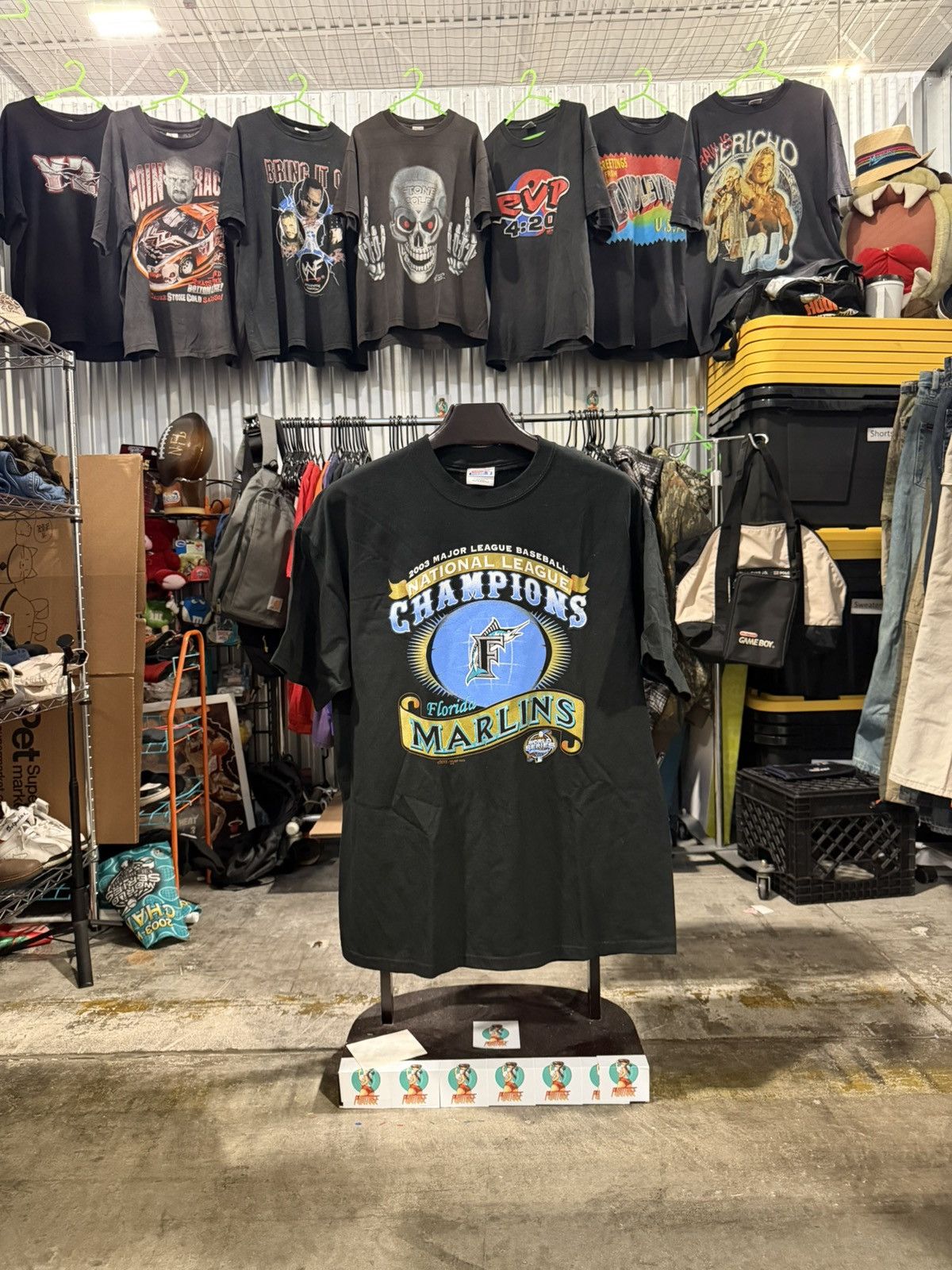 Mlb 2003 Vtg Florida Marlins World Series Tee Xl Hoodie, Sweatshirt | FlexRushtees.com