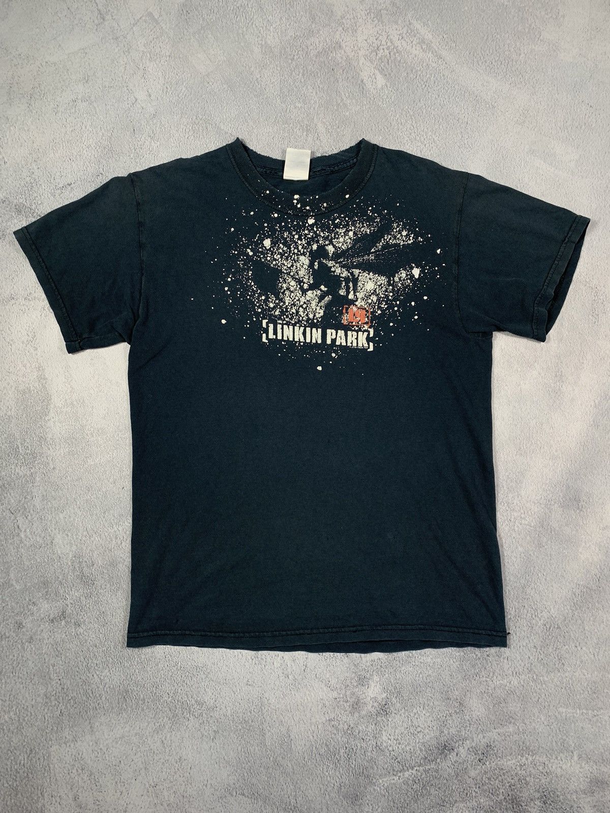 Vintage Y2k Linkin Park Trashed Band Tee Big Logo Size L Hoodie, Sweatshirt | FlexRushtees.com