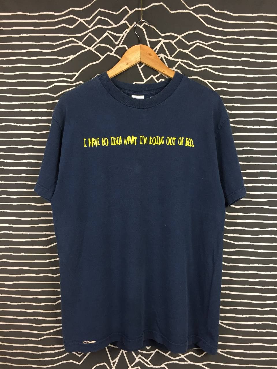 Vintage Vtg I Have No Idea What I M Doing Out Of Bed Funny Quote Tee Hoodie, Sweatshirt | FlexRushtees.com
