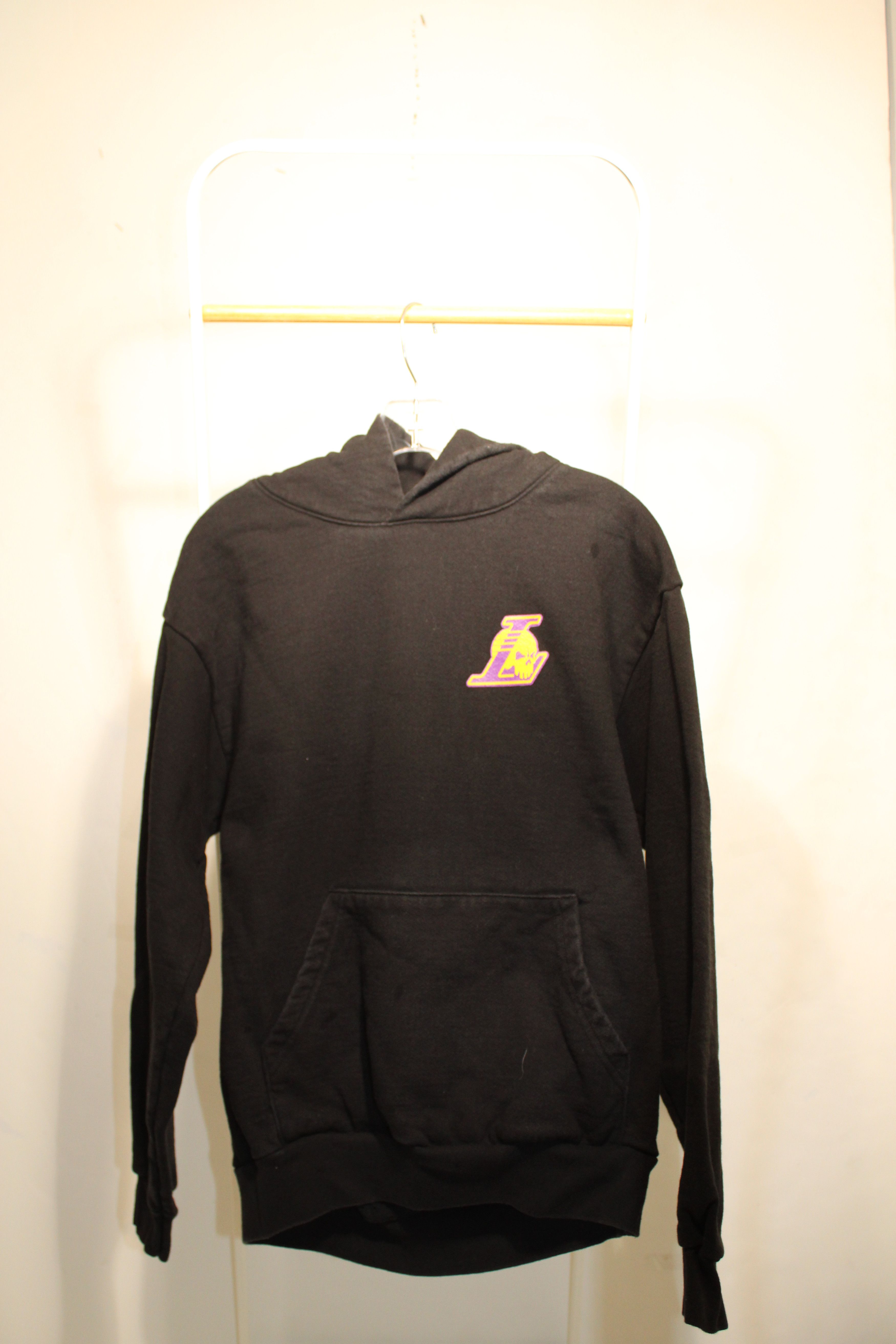 Lotas Warren Lotas Lakers Hoodie Lebron T-Shirts, Sweatshirt | FlexRushtees.com