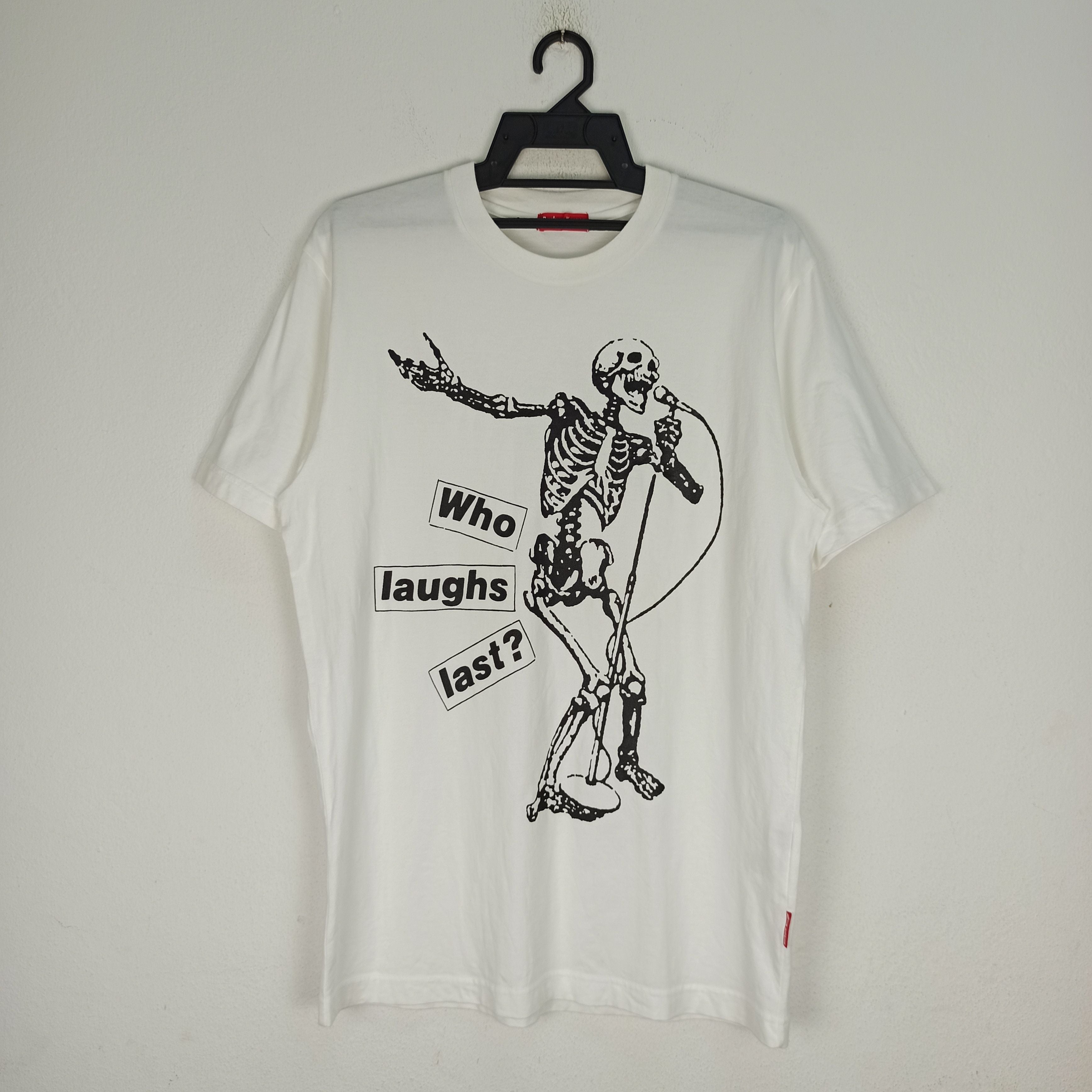 Kruger Vintage Barbara Kruger Pop Art Designer Tshirt Hoodie, Sweatshirt | FlexRushtees.com