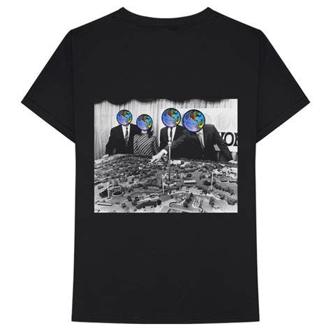 Travis Scott Astro World Staff T Shirt Hoodie, Sweatshirt | FlexRushtees.com