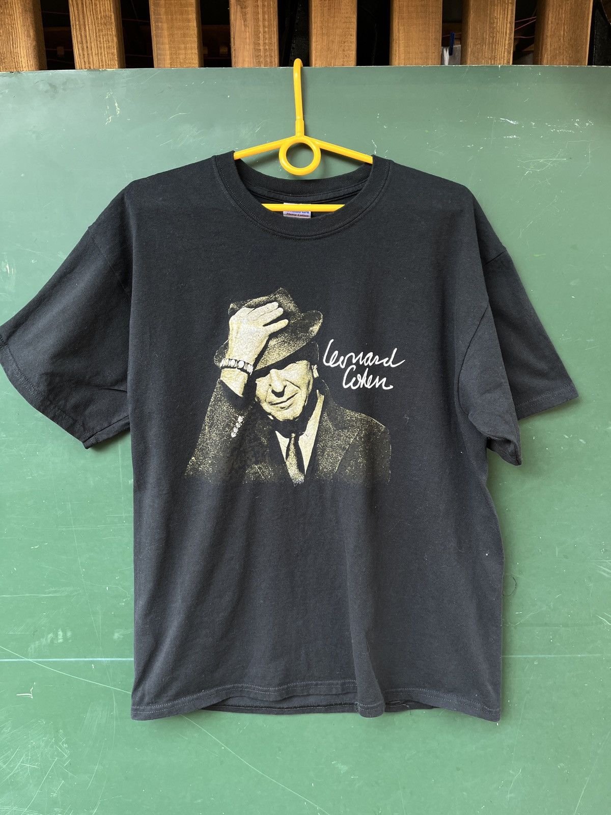 Vintage Leonard Cohen European Tour 2012 Music Tee 90 S Hoodie, Sweatshirt | FlexRushtees.com
