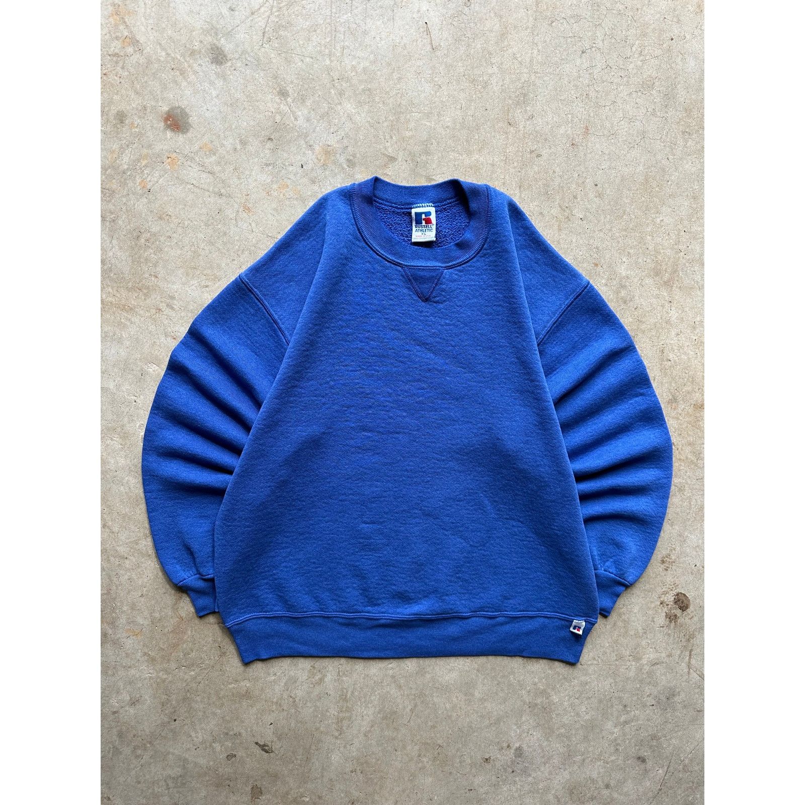 Vintage Russell Athletic 1990s Blue Essential Sweatshirt