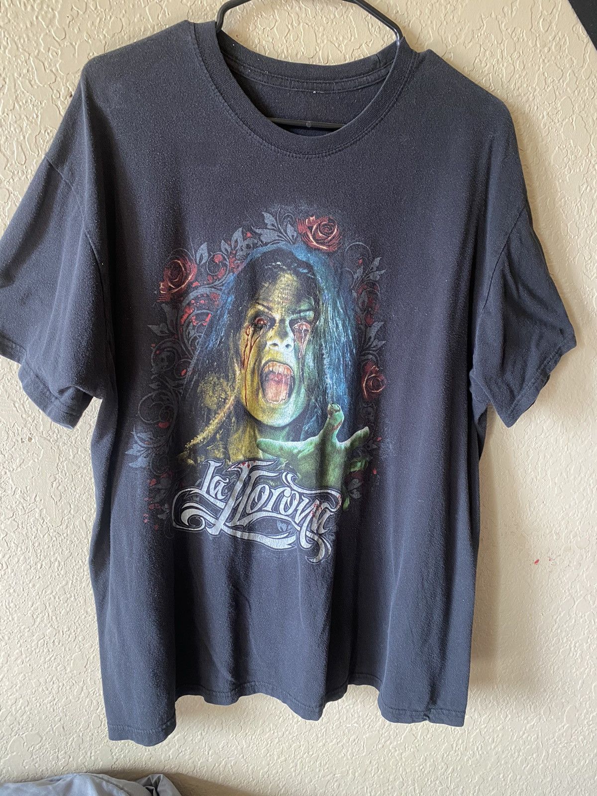 Universal Studios Halloween Horror Nights 23 La Llorona T Shirt Mens M Maybe L Hoodie, Sweatshirt | FlexRushtees.com